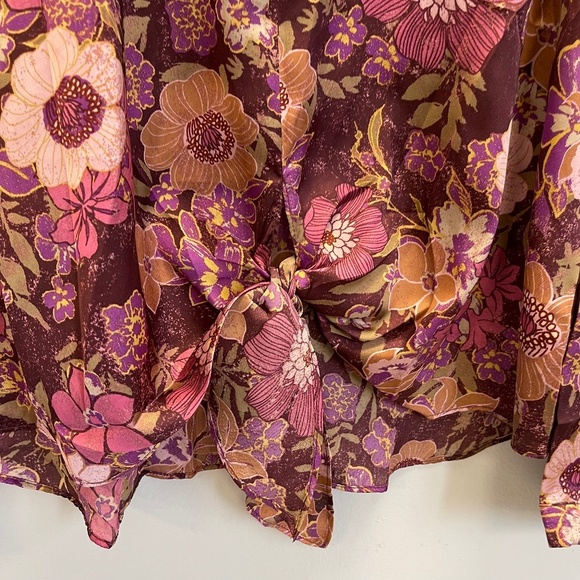 Mystree Floral Pullover Merlot Blouse - Size Large - NWT - Picture 3 of 5